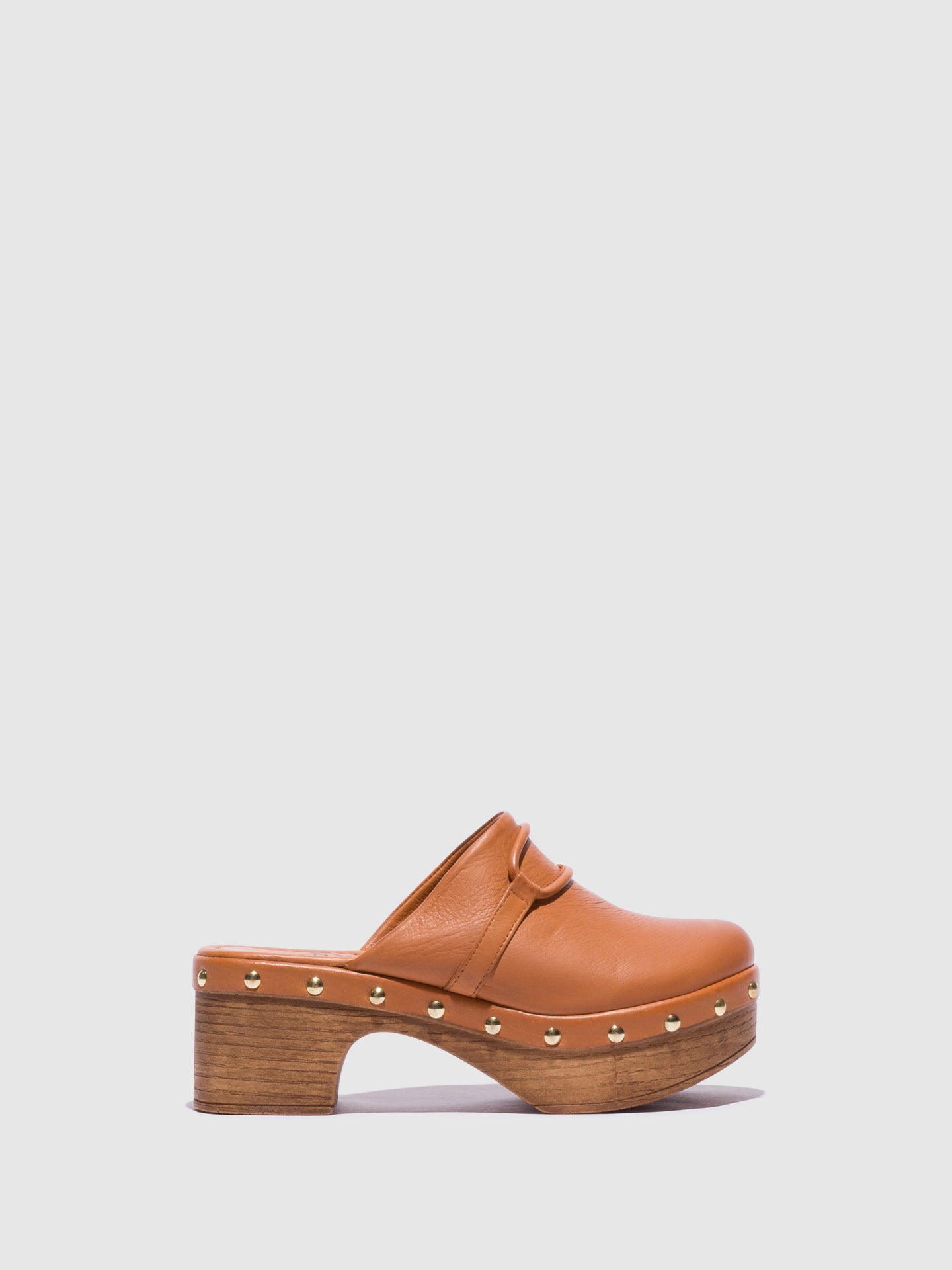 Top3 Brown Round Toe Clogs