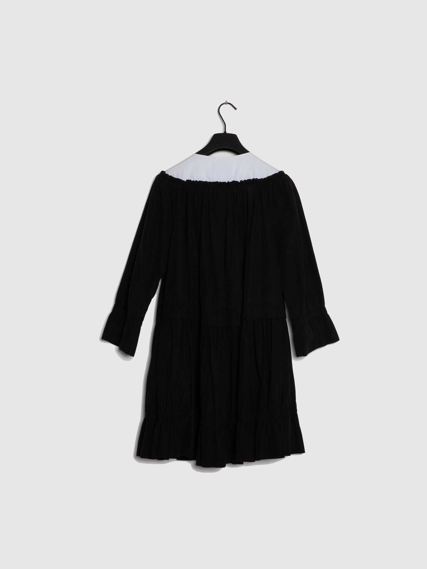 Moschino Vestido com Fecho em Preto e Branco